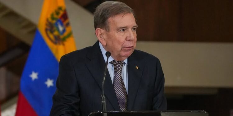 Edmundo insta a diplomáticos rechazar asedio a la embajada de Argentina en Caracas