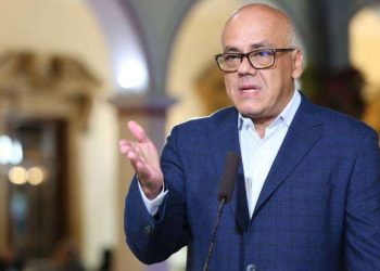 Rodríguez: la derecha utilizó dinero de la USAID para conspirar contra Venezuela