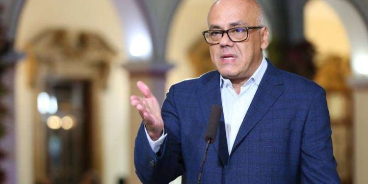 Rodríguez: la derecha utilizó dinero de la USAID para conspirar contra Venezuela