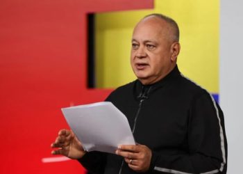 Cabello afirma que María Corina Machado causa «su propio suicidio político»