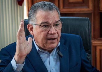 Márquez plantea algunas  propuestas para recuperar a Venezuela