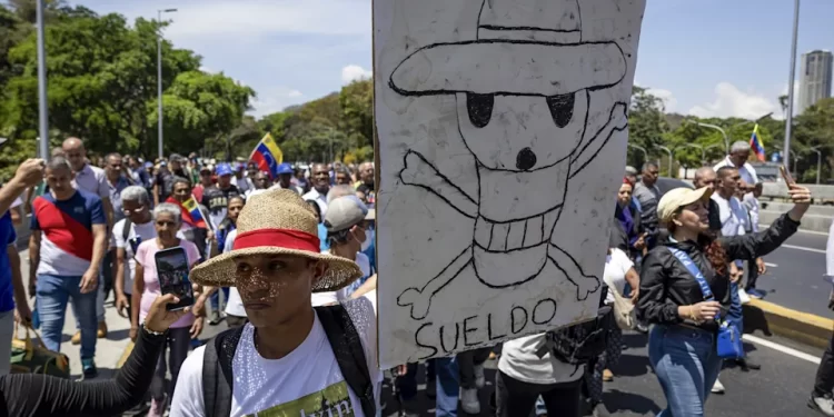 Dos marchas y varias expectativas por aumento salarial marcan la pauta este 1ro de Mayo