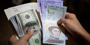 Salario mensual del venezolano alcanza cifra récord de 0,27 centavos de dólar