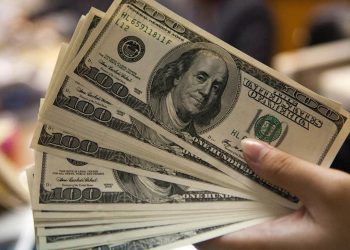 Dólar oficial cruza otra barrera y se coloca por encima de los 500 bolívares