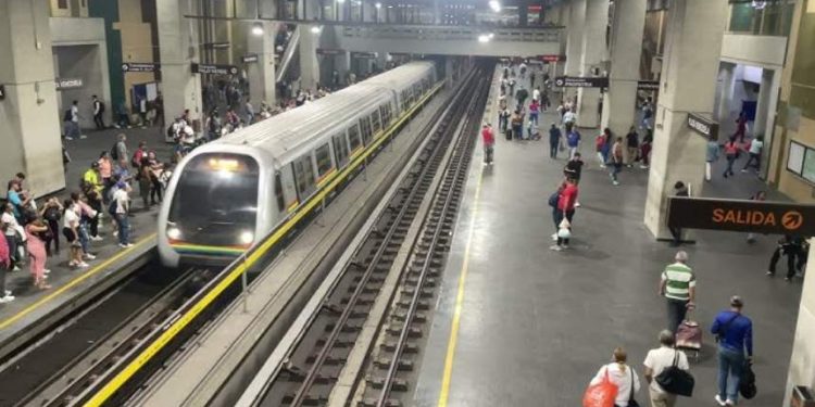 Incrementan tarifa del Metro de Caracas