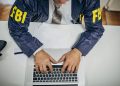 FBI advierte sobre sitios web que se hacen pasar por la FIFA para cometer robo de identidad y otras estafas