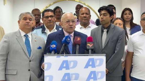 AD pide urgentcia para simplificar el aparato burocrático