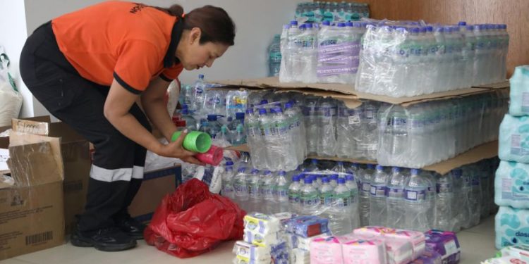 Ecuador envía 14 toneladas de ayuda humanitaria para afectados en Venezuela