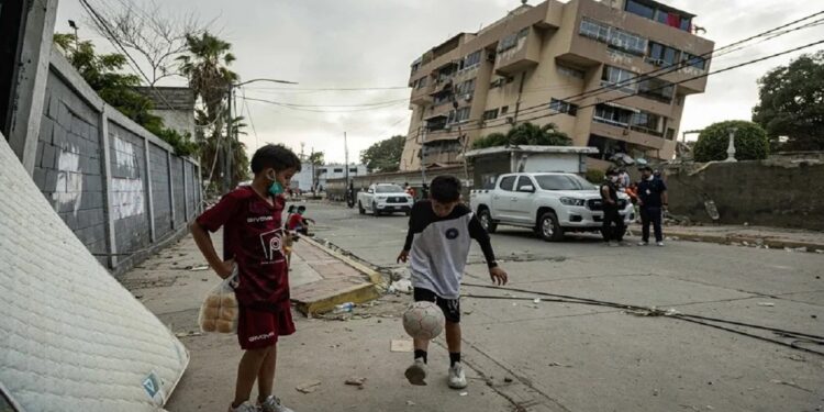 FIFA destinará un millón dólares a apoyar a comunidades afectadas por terremotos