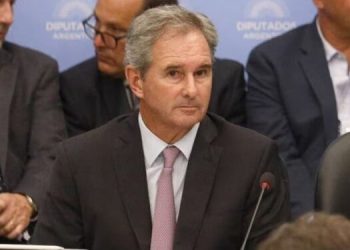 Argentina abrirá diálogo con Venezuela tras los terremotos