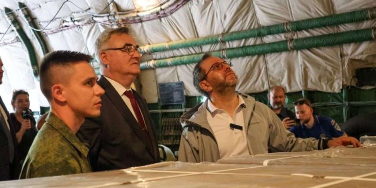 Continúa llegando al país ayuda humanitaria tras los sismos del 24J