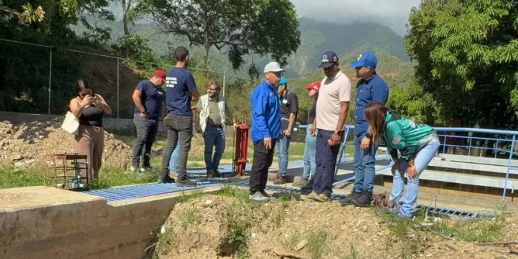 Gobierno, Unicef y CAF unidos para rehabilitar infraestructura hídrica en La Guaira