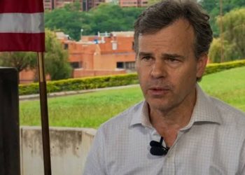 John Barrett: El Gobierno venezolano ha facilitado la distribución humanitaria