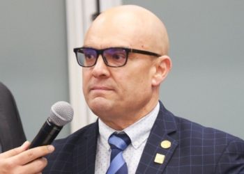 Tito López pide alivio de las sanciones para una recuperación económica del país