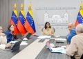 Avanza reestructuración del Ejecutivo Nacional tras reunión de evaluación en Miraflores
