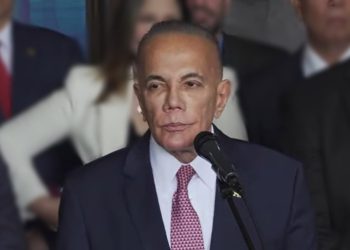 Manuel Rosales: Qué el diálogo conduzca a la paz en Venezuela