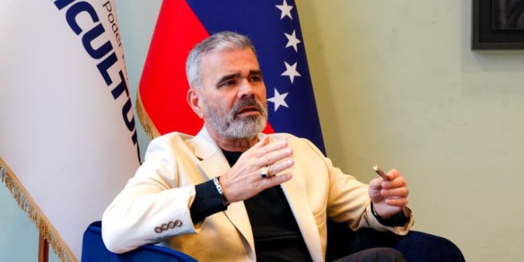 Padrino López: «Vienen mejores oportunidades para el desarrollo del campo venezolano