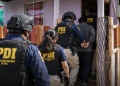 Siete venezolanos detenidos en Chile acusados de obligar a sus víctimas a transferir dinero