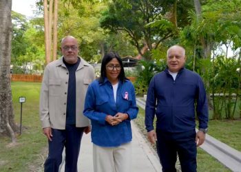 Delcy Rodríguez habló sobre actividades a partir del 1ro de noviembre por Navidad
